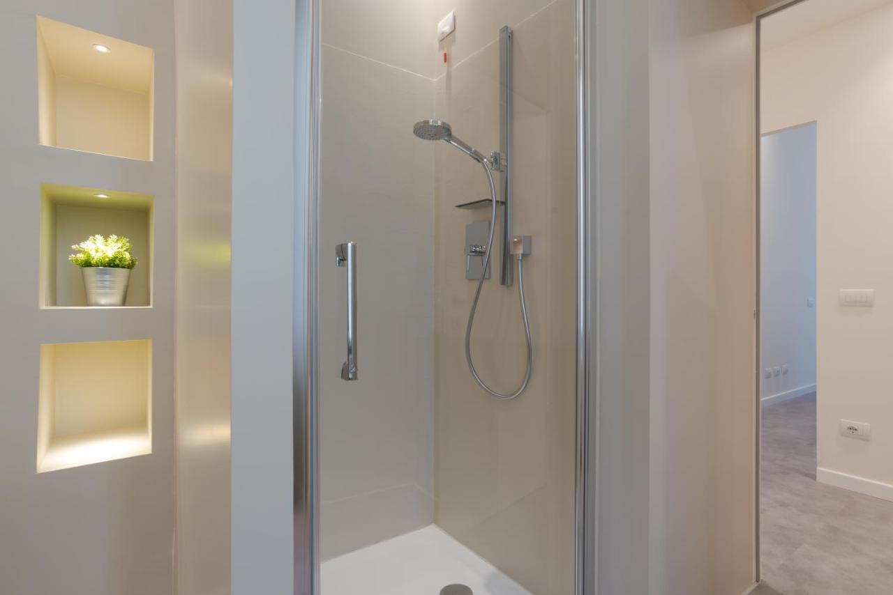 Suite Del Vescovo - By Myhomeincomo Como Exterior foto