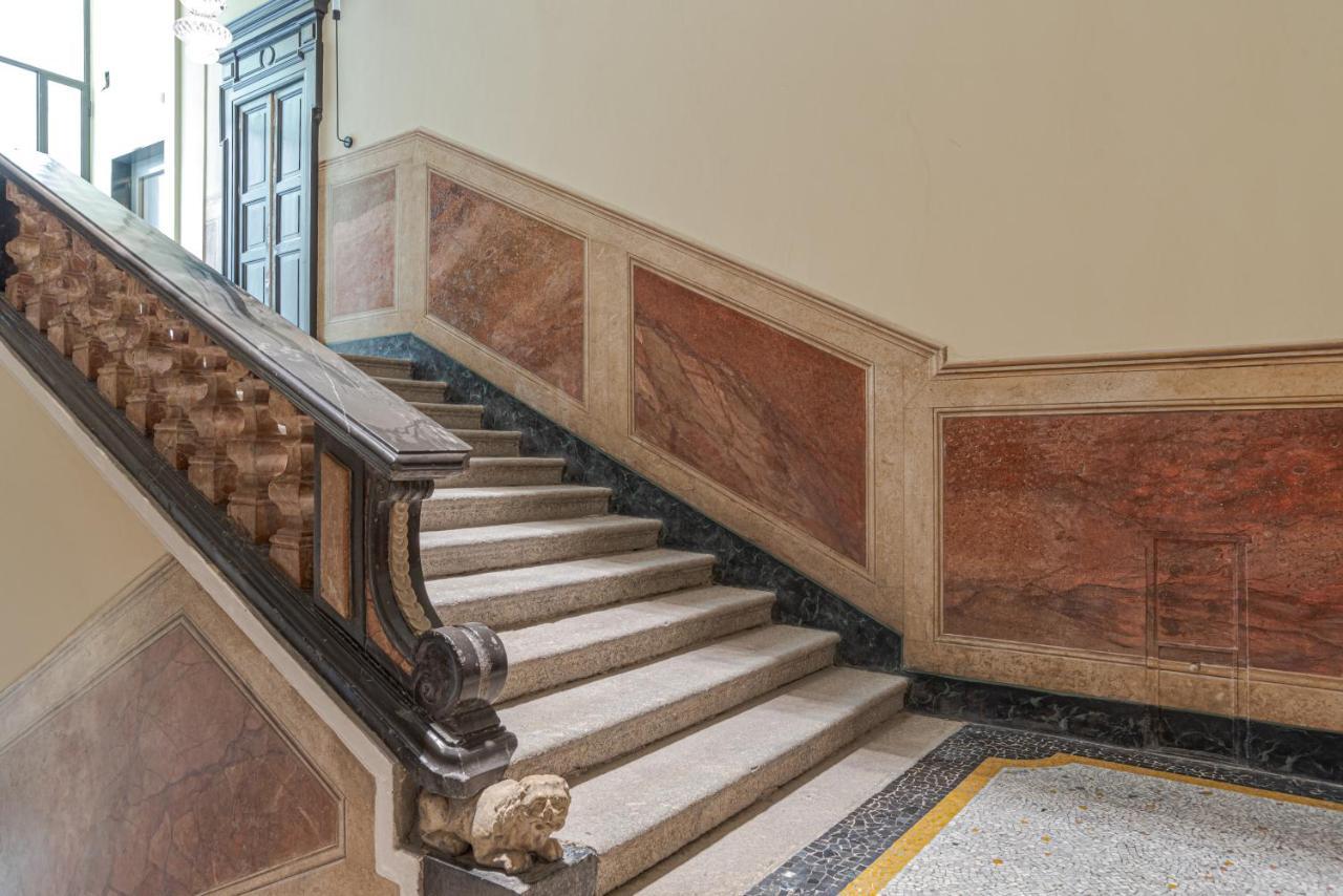 Suite Del Vescovo - By Myhomeincomo Como Exterior foto